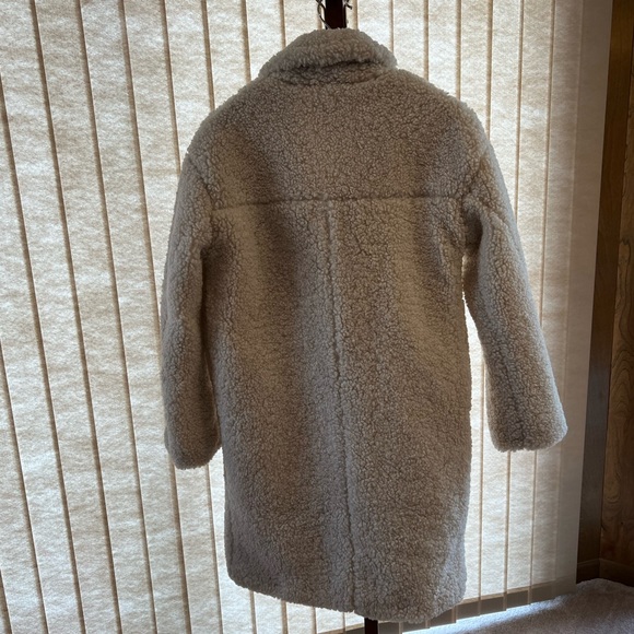 Bershka | Teddy Coat | XS - Picture 4 of 5